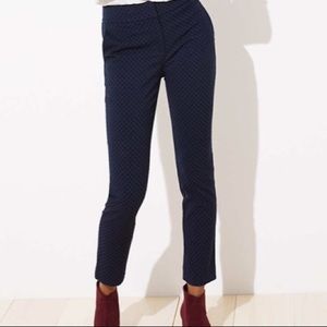 Loft navy with black polka dot marissa skinny pant size 4